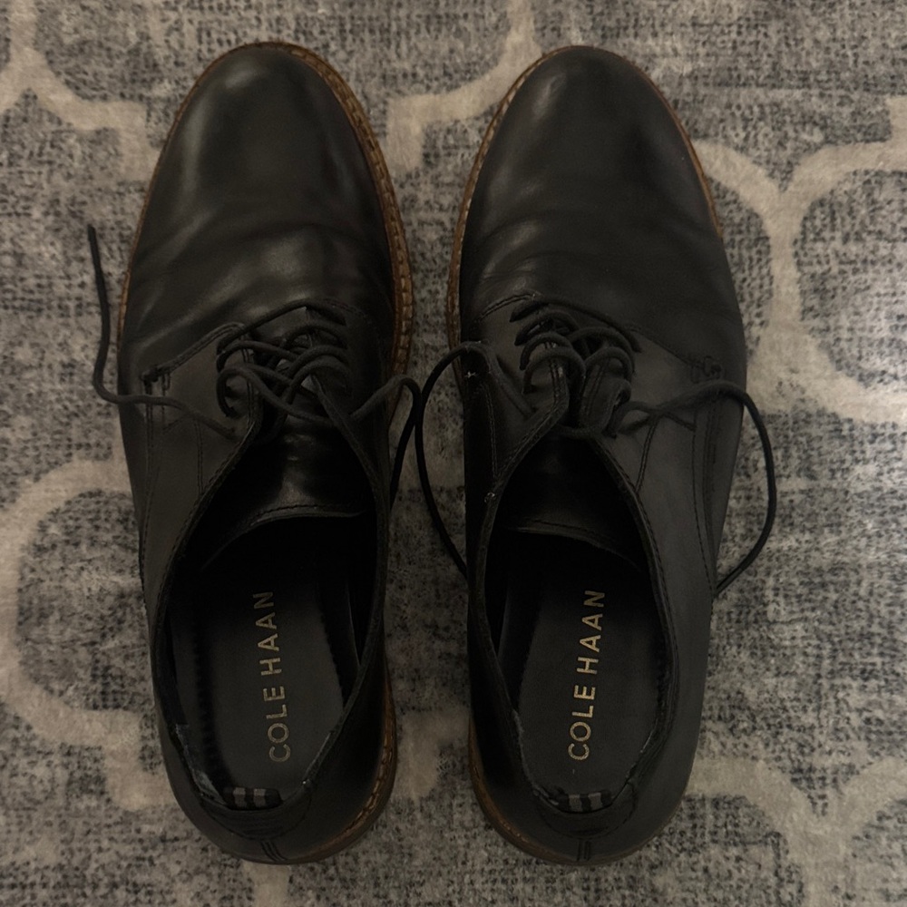 Cole Haan Black Leather Derby Lace-Up Shoes